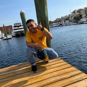 Meet your Posher, Edwin